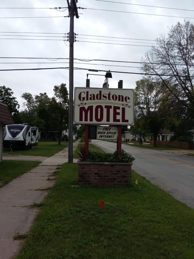 Gladstone Motel Exterior photo